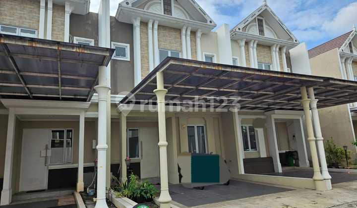 Nice House in South Thames Cluster Cakung East Jakarta - Comfortable, Green, and Strategic Location