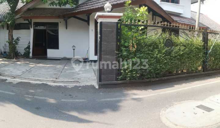 Dijual Rumah Besar Strategis di Duren Sawit Jakarta Timur Cocok Untuk Rumah Kost 2