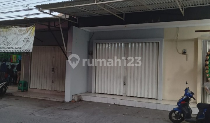 For Rent: 2-Story Shop House LT 58.5M² Area Pejuang Harapan Indah Bekasi