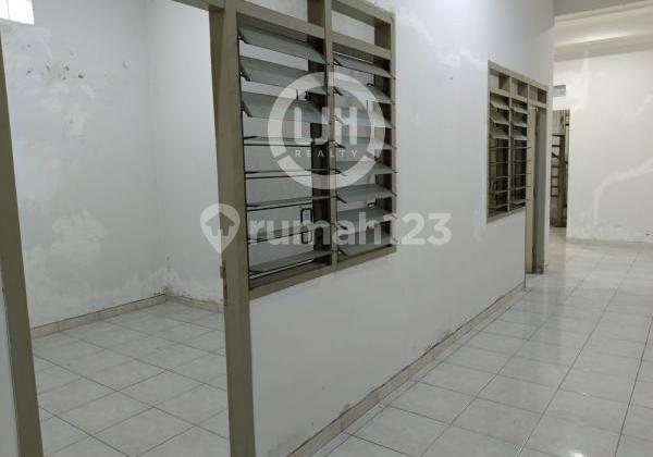 Rumah siap huni di jalan Sepaton 2