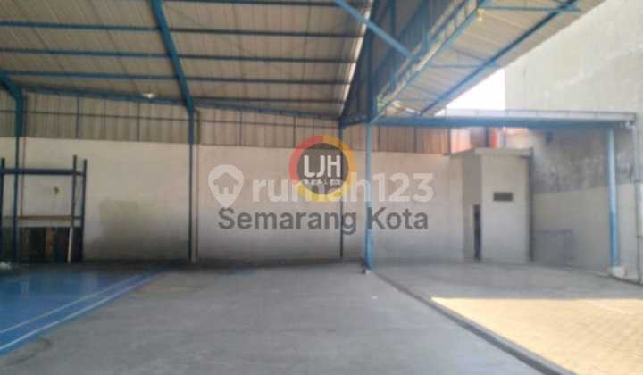 Bangunan untuk usaha di Brigjend Katamso