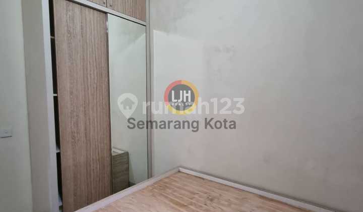 Ready-to-occupy house in Graha Padma 2
