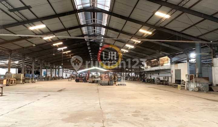 Gudang atau pabrik di Kaligawe Raya 1