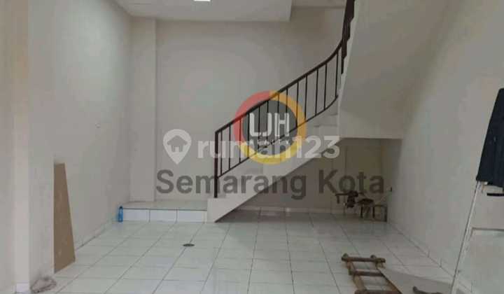 Ruko siap pakai di jalan Puspowarno Raya 1