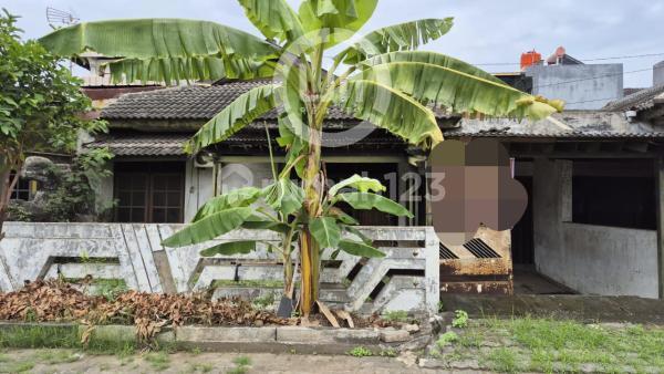 Bangunan Lama Hitung Tanah di Semarang Indah 1