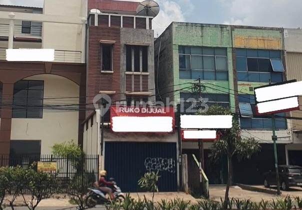 Ruko 4 Lantai Di Pinggir Jalan Raya Serpong