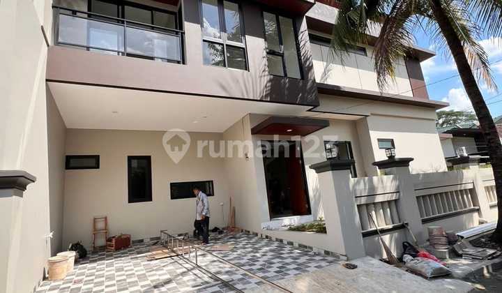 Rumah Hook Minimalis Villa Melati Mas Kamar Banyak