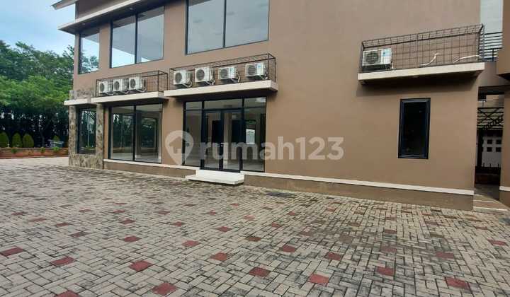 2-Story Building Strategic Commercial Area CCK U Office Restaurant 2-Story Building Strategic Commercial Area CCK U Office Restaurant