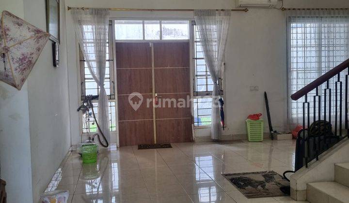 Rumah Cantik 2 Lantai Strategis Cluster Favorit 2