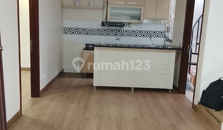 Rumah 2 Lantai Siap Huni Ac Water Heater Strategis