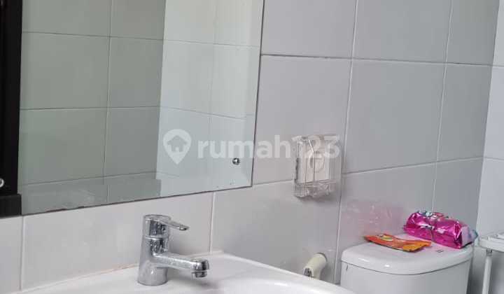 Beautiful 2-Story Strategic House Ready to Negotiate. Beautiful 2-Story Strategic House Ready to Negotiate.