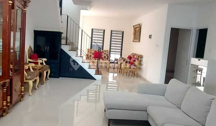 Rumah Classic Design Menarik Furnish Menarik Strategis Rumah Classic Design Menarik Furnish Menarik Strategis