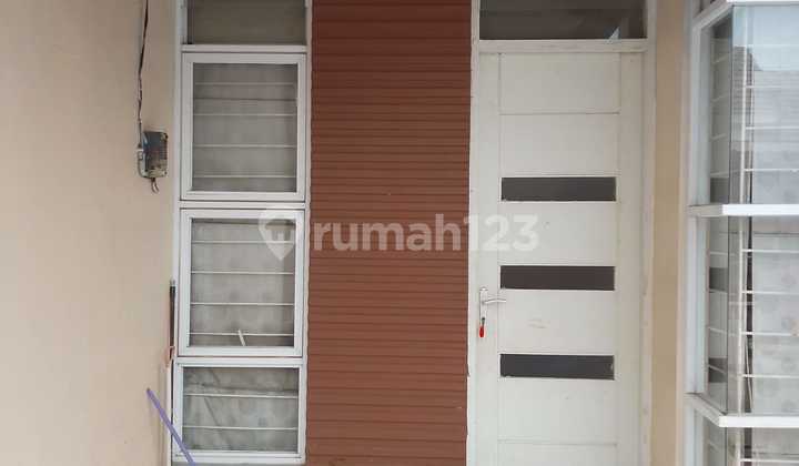 Rumah Strategi.dekat. Pusat Kota.tangsel