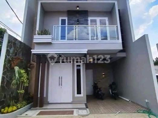 Rumah 2 Lantai Luxury Dekat Tol Buahbatu Promo Sampai 30 Juta (182)