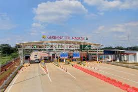 Disewakan Ruko Gress 3 Lantai dan Strategis, Kota Wisata Cibubur 2