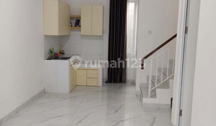 Semi-Furnished House in Paramount Village Semarang City. A Nice House at Paramount Village Residence No.27, Manyaran, West Semarang, Semarang City, Central Java, Indonesia, 50147, West Semarang Semi-Furnished House in Paramount Village Semarang City. A Nice House at Paramount Village Residence No.27, Manyaran, West Semarang, Semarang City, Central Java, Indonesia, 50147, West Semarang