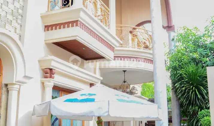 Rumah Mewah 3 Lantai, Jalan Semeru Kota Semarang Rumah Bagus SHM di Jl. Semeru No. 16, Karang Rejo, Gajahmungkur, Kota Semarang, Jawa Tengah, Indonesia, 50235, Semarang Barat 2