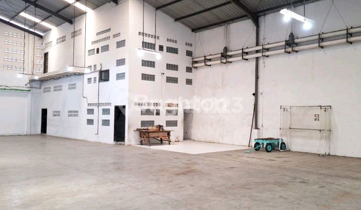 Gudang Kawasan Industri Terboyo Megah, Kota Semarang Gudang di Kawasan Industri Terboyo, Jl. Terboyo Industri Barat, Trimulyo, Genuk, Kota Semarang, Jawa Tengah, Indonesia, 50118, Terboyo 3000.0 m² Unfurnished 2