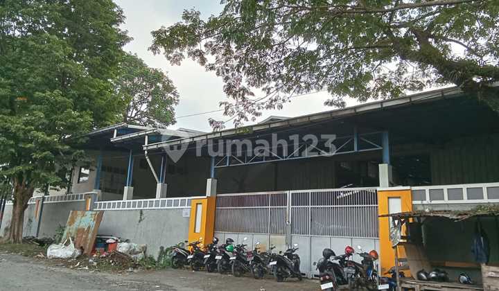 Gudang Premium K I C Gatot Subroto, Kota Semarang Gudang di Jl. Gatot Subroto I no. 5, Jl. Gatot Subroto I, Purwoyoso, Ngaliyan, Kota Semarang, Jawa Tengah, Indonesia, 50184, Semarang Barat 3200.0 m² Unfurnished HGB