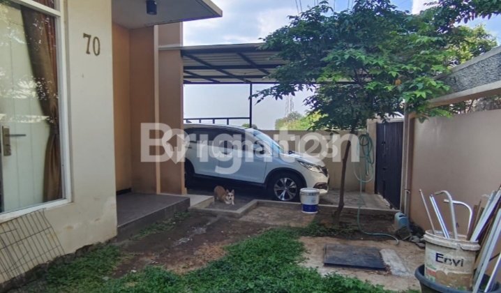 Rumah 2 Lantai Bukit Sari Kota Semarang Rumah Bagus SHM di Jl. Bukit Sari Raya No. 6, Ngesrep, Banyumanik, Kota Semarang, Jawa Tengah, Indonesia, 50261, Semarang Barat 2