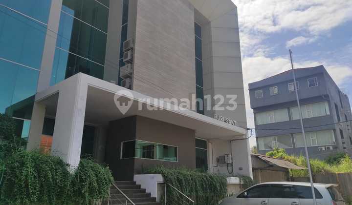 Gedung Perkantoran 4 Lantai + Lift, Strategis Semarang Barat, Kota Semarang Perkantoran di Jl. Puri Anjasmoro Block L16 No. 7, Tawangsari, Semarang Barat, Kota Semarang, Jawa Tengah, Indonesia, 50144, Semarang Barat SHM 320.0 m² Semi Furnished 1