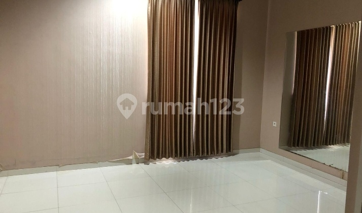 Rumah Semi Furnished Puri Anjasmoro, Kota Semarang Rumah Bagus SHM di Jl. Puri Anjasmoro Blok K6 No. 15, Tawangsari, Semarang Barat, Kota Semarang, Jawa Tengah, Indonesia, 50144, Semarang Barat 2