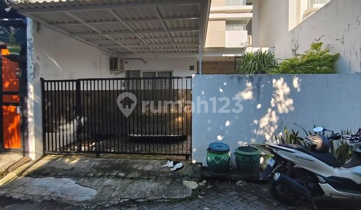 Rumah Minimalis Semi Furnished Lokasi Semampir  Surabaya  2