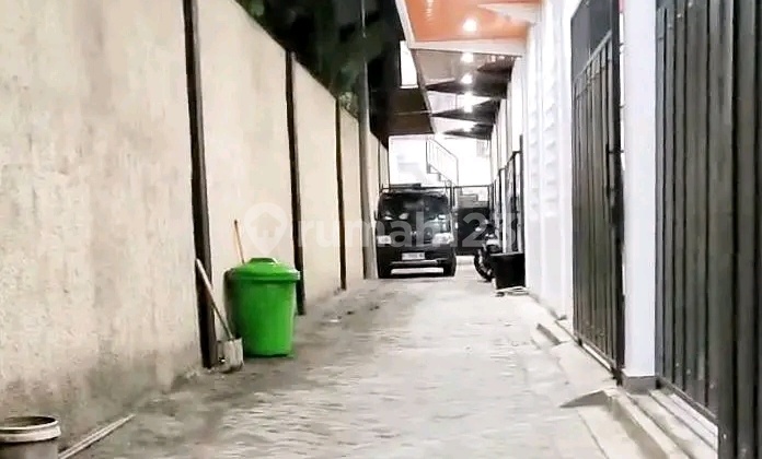 Quick Sale for 7 and 4 Room Boarding Houses in Kemlaten Surabaya 2