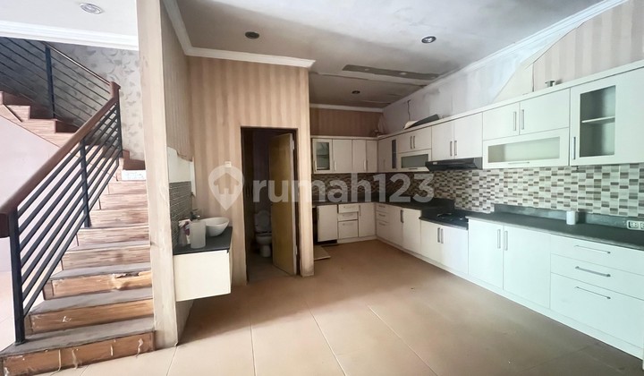 Jual Cepat Rumah Dekat Unair Dharmahusada Mas 2