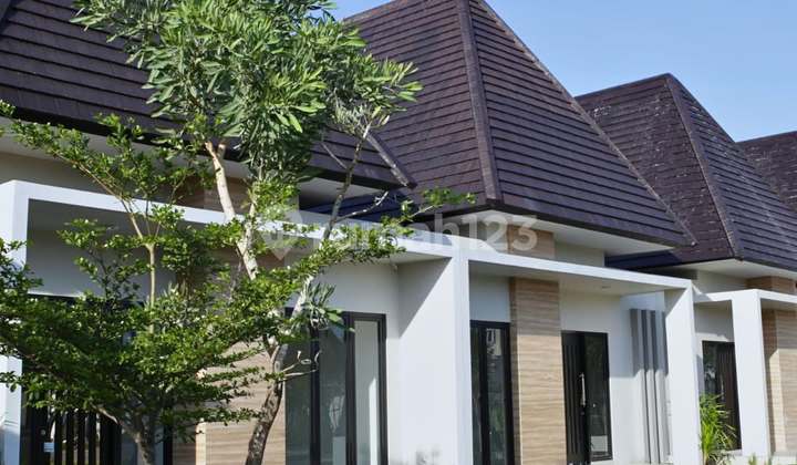 Rumah Modern di Ungaran semarang dengan Kolam Renang & Clubhouse Eksklusif 2