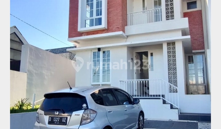 Rumah Harga Menarik Komplek 18 Land, Mekarwangi, Sariwangi.