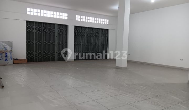 Ruko Baru Siap Huni Berlokasi Strategis di Jalan Cigadung Raya.