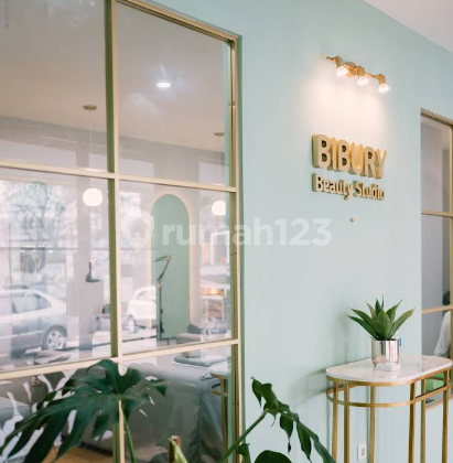 Business Space Ready for Occupancy, Strategically Located on Jalan Setiabudi Raya