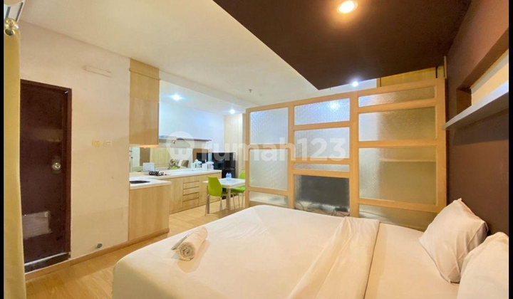 Apartemen Full Furnish, Lantai 16, 2Kt di Gateway Ahmad Yani.