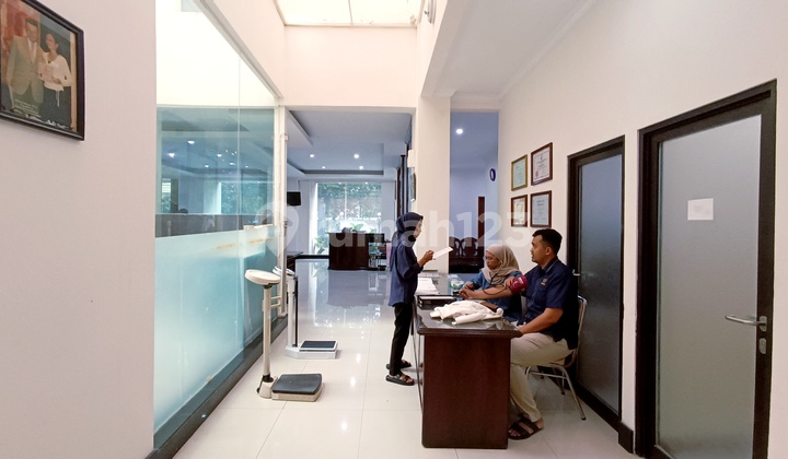 Strategic Location Office Building on Supratman, Bandung. Strategic Location Office Building on Supratman, Bandung.