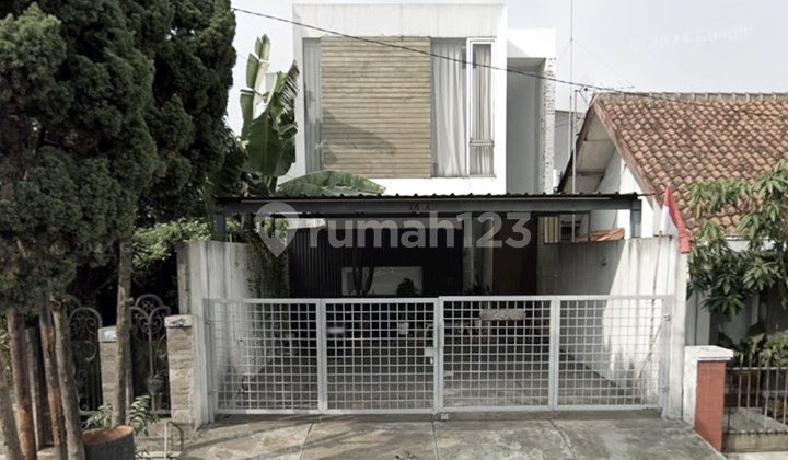 Ready-to-Occupy House, Attractive Design in Buah Batu, Cijagra.