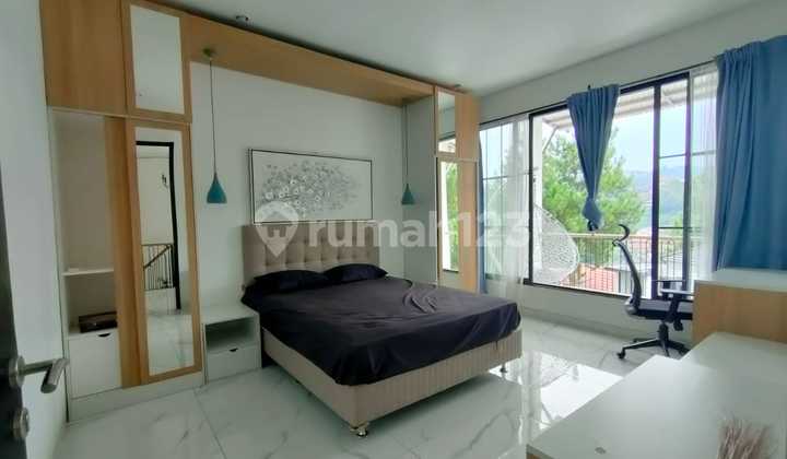 Rumah Full Furnish, Plus Kolam Renang di Resor Dago Pakar. Rumah Full Furnish, Plus Kolam Renang di Resor Dago Pakar.