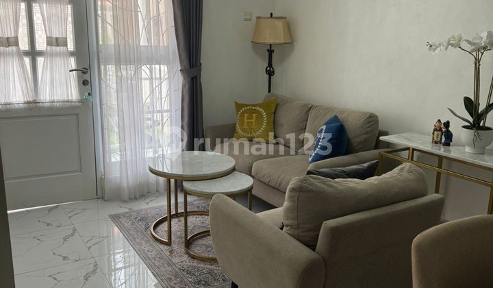 Comfortable House Strategically Located in El Mansion Cisaranten Cluster. 2