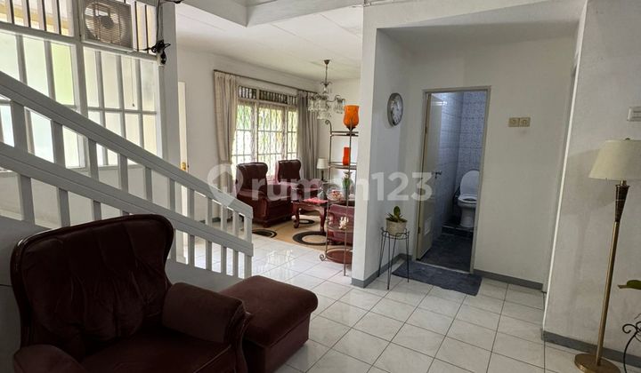 RUMAH CANTIK 2 LANTAI DI BINTARO SEKTOR 2 JALAN LEBAR DAN ASRI 2