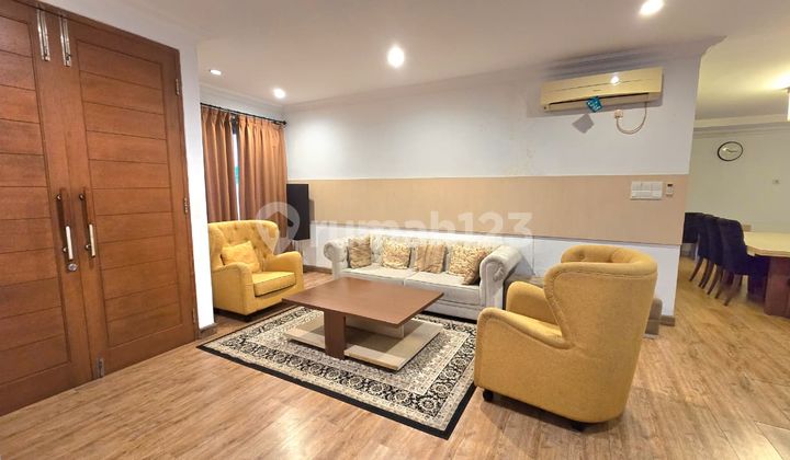 Rumah Depan Tamandekat Tol & Stasiun Sektor 9 Bintaro Jaya 2