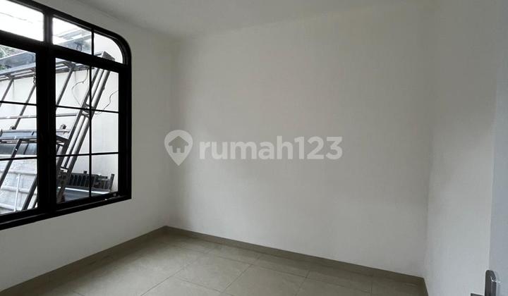 Rumah Brand New di Gading Serpong 2