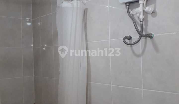 For Rent Ready-to-Occupy Residence In Silkwood, Near Mall &amp; Toll Access Alam Sutera 2