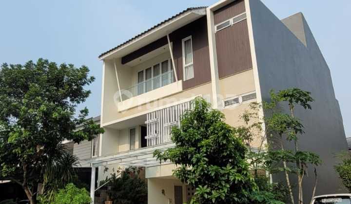 Terjual Rumah 3 Lantai Mewah di Kawasan Elite Alam Sutera Terjual Rumah 3 Lantai Mewah di Kawasan Elite Alam Sutera