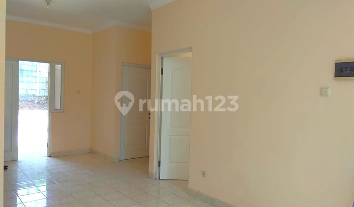 FOR RENT HOUSE IN CIBUBUR COUNTRY – READY TO OCCUPY, FLOOD-FREE, LAND AREA: 160M², BUILDING AREA: 62M², BEDROOMS: 2, BATHROOMS: 1, CARPORT, STRATEGIC, COMFORTABLE, SECURE, AND AFFORDABLE PRICE. FOR RENT HOUSE IN CIBUBUR COUNTRY – READY TO OCCUPY, FLOOD-FREE, LAND AREA: 160M², BUILDING AREA: 62M², BEDROOMS: 2, BATHROOMS: 1, CARPORT, STRATEGIC, COMFORTABLE, SECURE, AND AFFORDABLE PRICE.