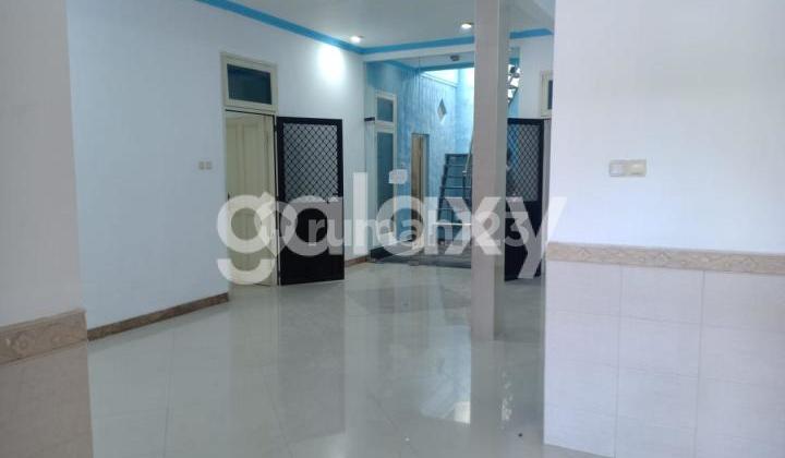 Sutorejo Prima Utara House, 1.5 Floors, West Facing 2