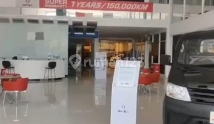 Showroom Ex Mobil Raya Arif Rachman Hakim Hadap Selatan Showroom Ex Mobil Raya Arif Rachman Hakim Hadap Selatan