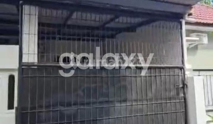 Mukti Klampis Semolo Barat Wisma House Surabaya