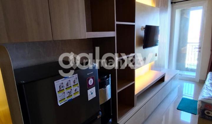 Grand Dharmahusada Lagoon Apartment 11th Floor Studio Type