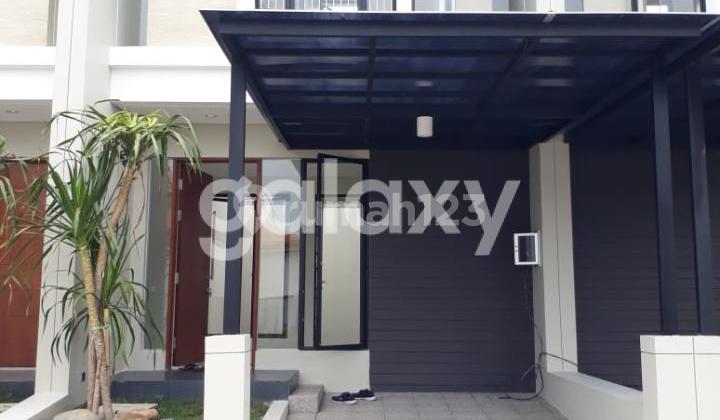 Northwest Hill Citraland Surabaya 2-Story House Facing North