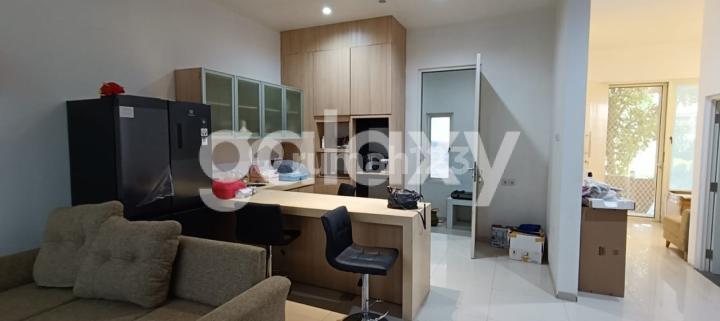 Rumah Pakuwon City Cluster Sorento 2 Lantai Hadap Selatan 1